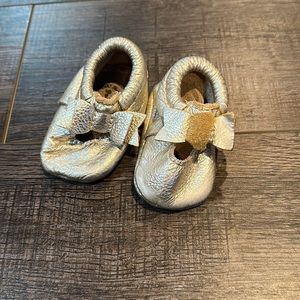 Freshly Picked Size 1 Gold moccasins